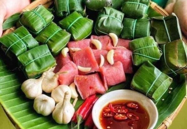 Nem chua chợ Huyện Bình Định - món ăn nổi tiếng xứ Nẫu