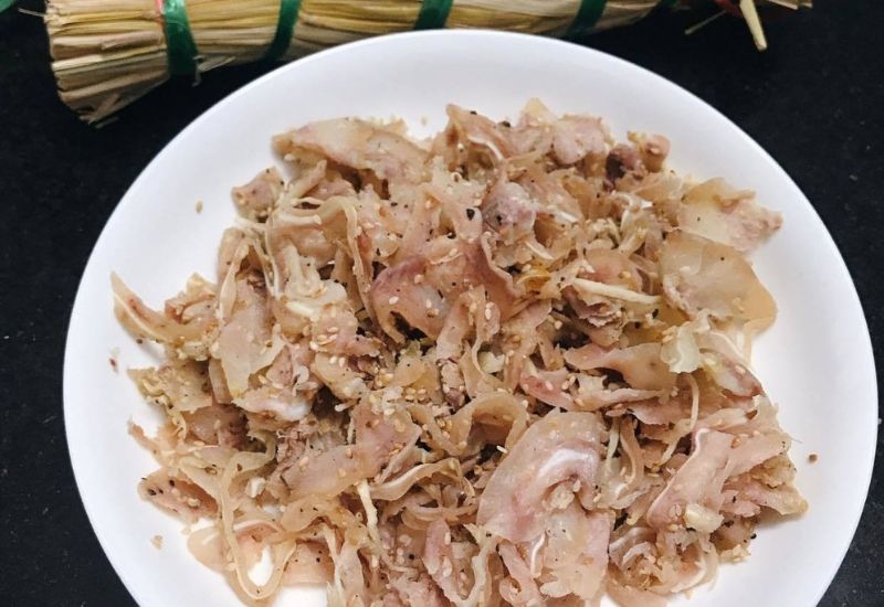 Tré được làm từ thịt heo
